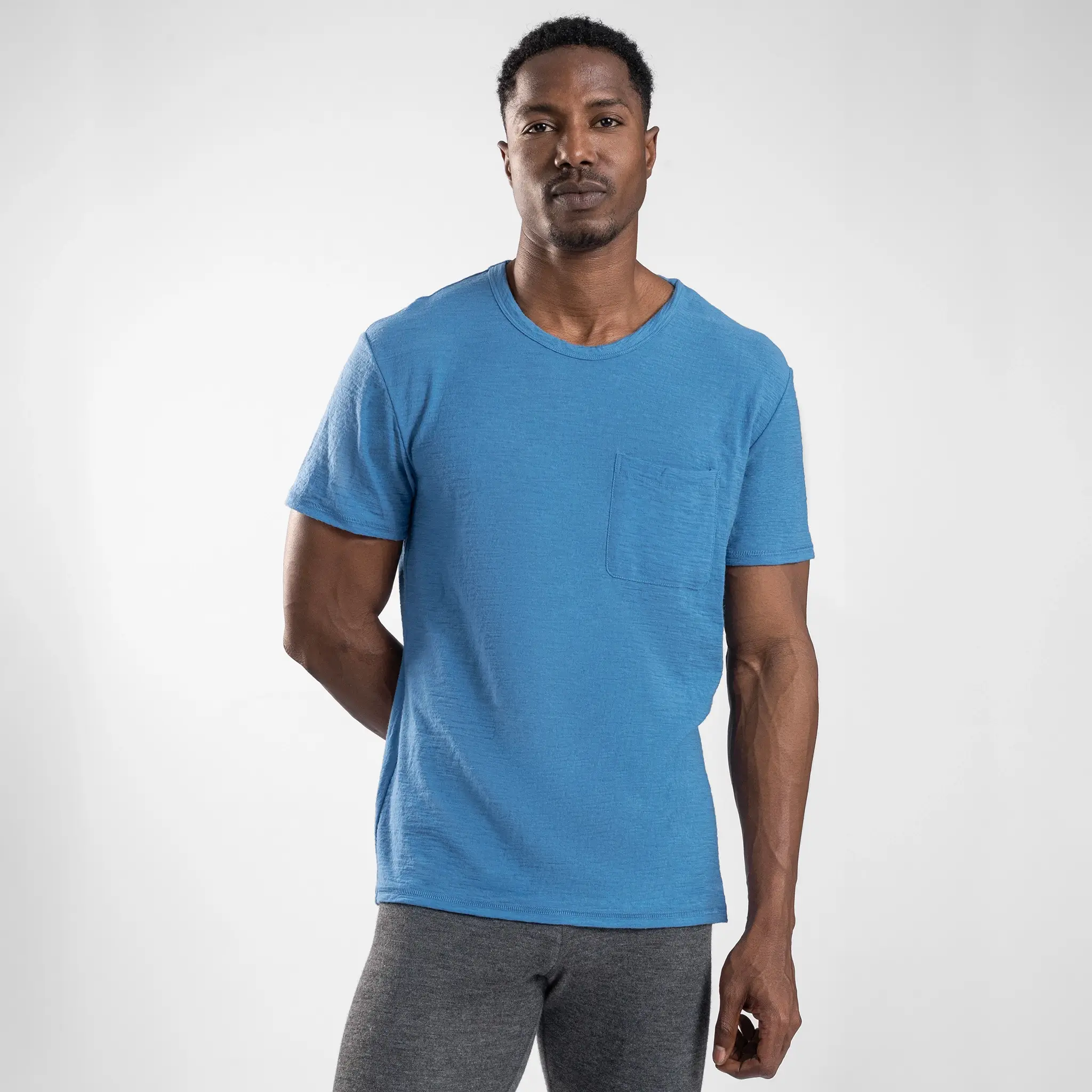 Men's Alpaca Wool Pocket T-Shirt: 160 Ultralight Crew Neck - Image 13