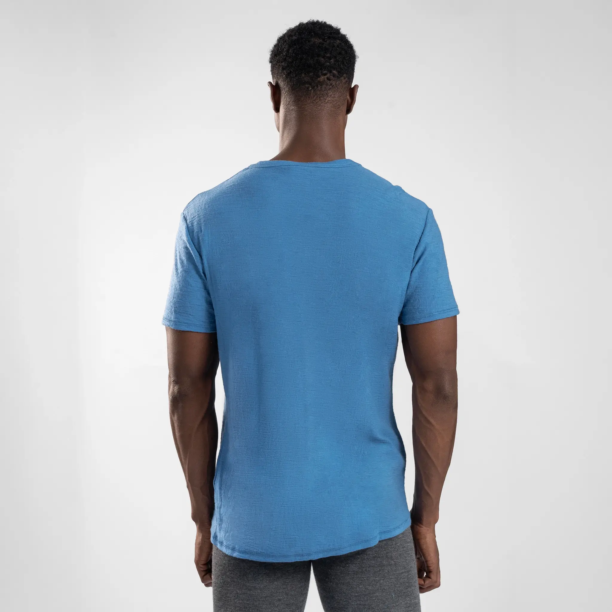 Men's Alpaca Wool Pocket T-Shirt: 160 Ultralight Crew Neck - Image 15