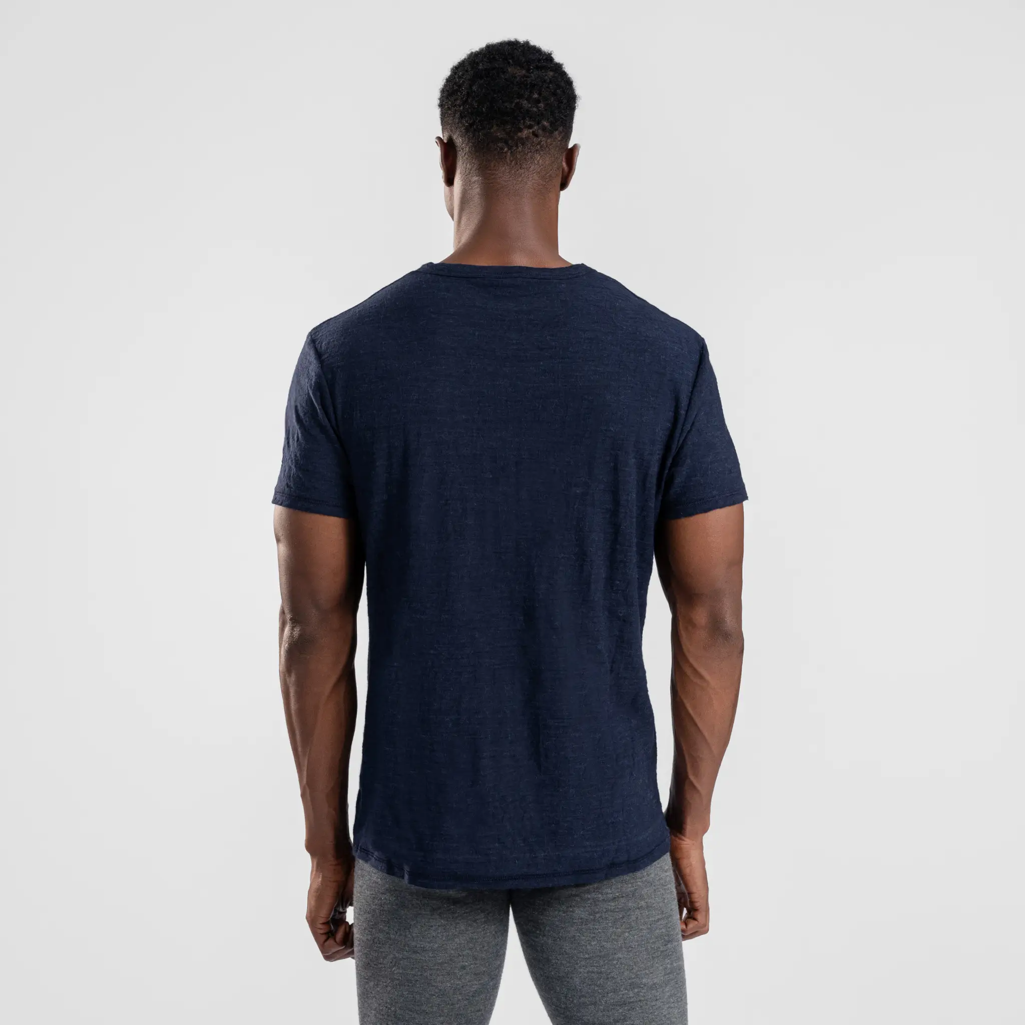 Men's Alpaca Wool Pocket T-Shirt: 160 Ultralight Crew Neck - Image 7