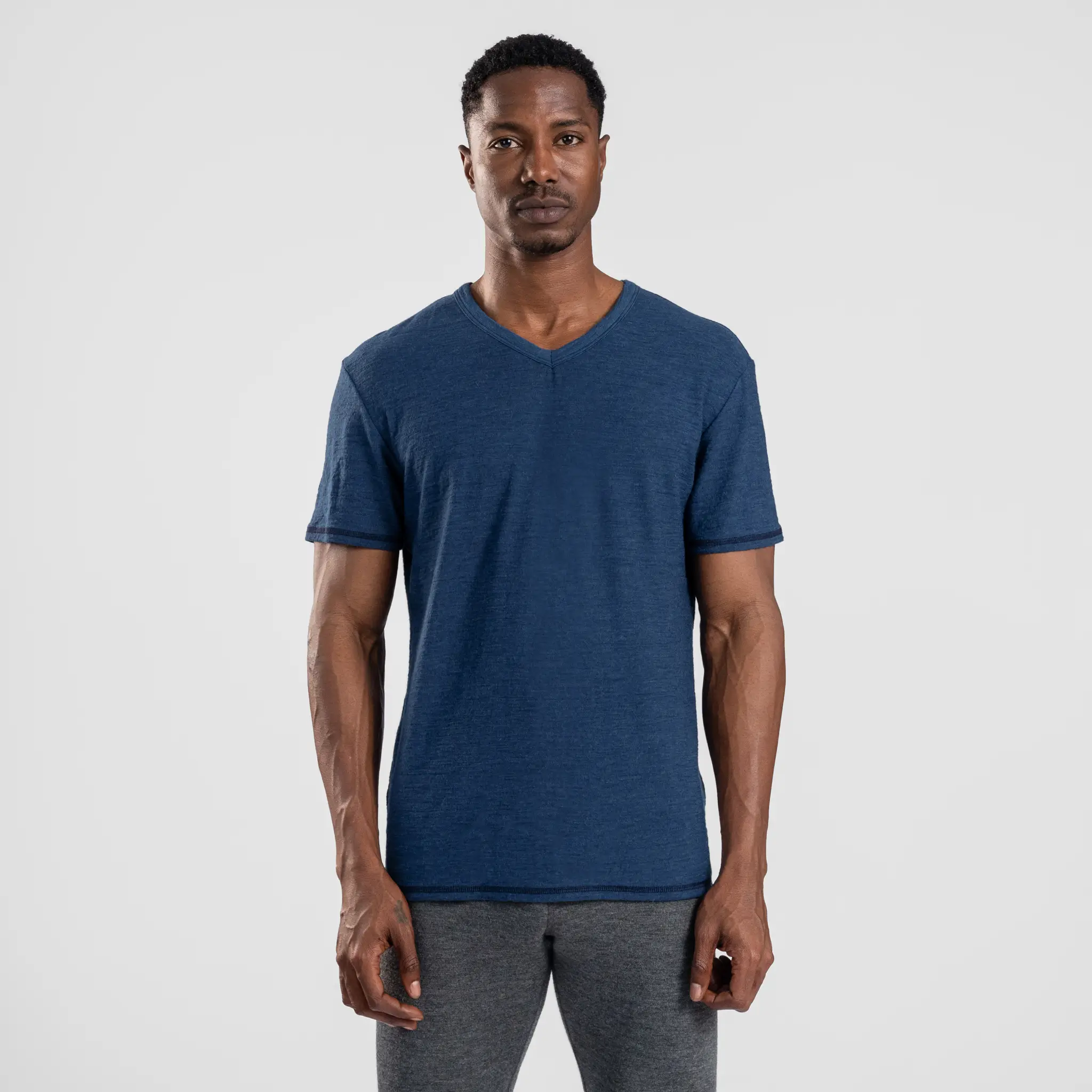 Men's Alpaca Wool T-Shirt: 160 Ultralight V-Neck - Image 29