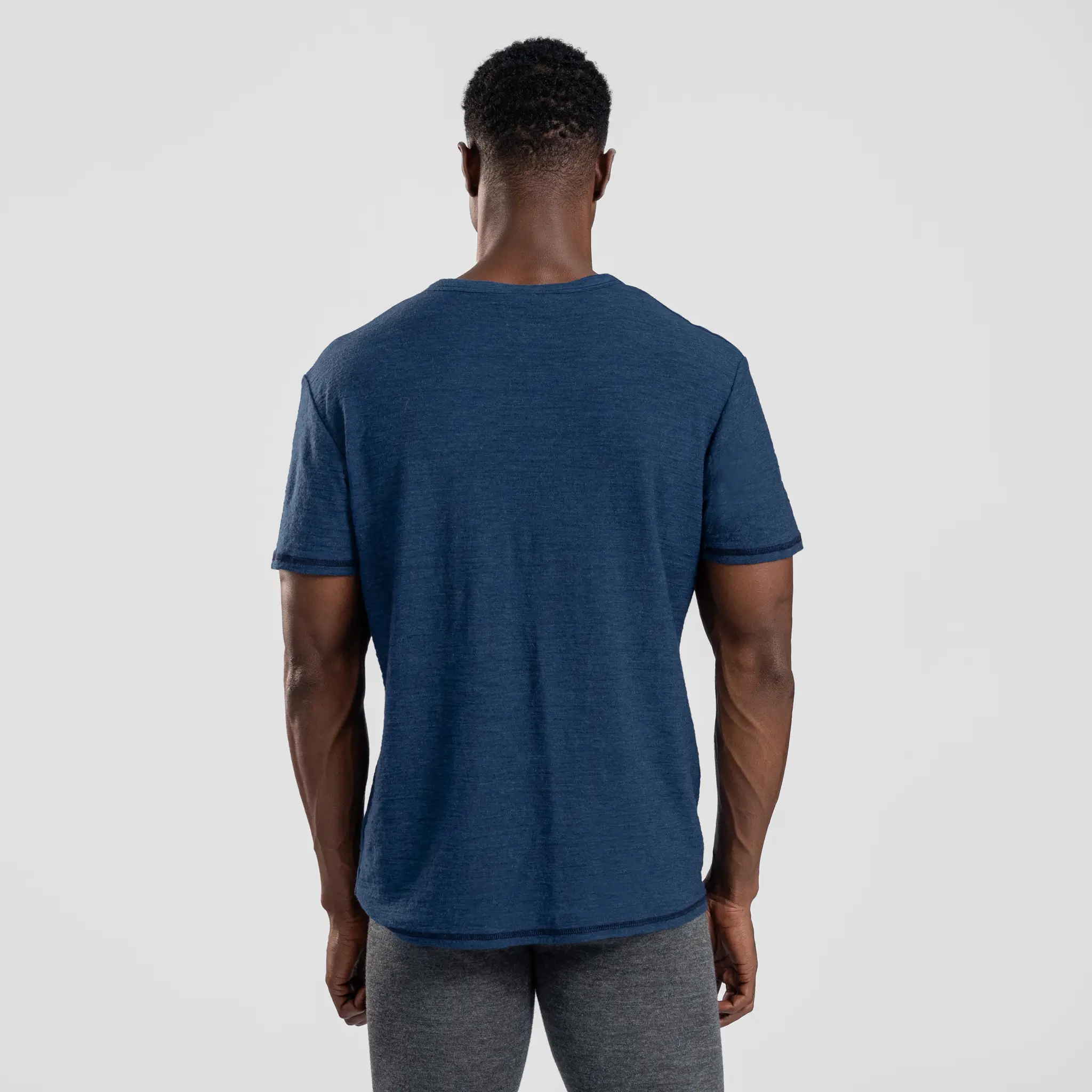 Men's Alpaca Wool T-Shirt: 160 Ultralight V-Neck - Image 31