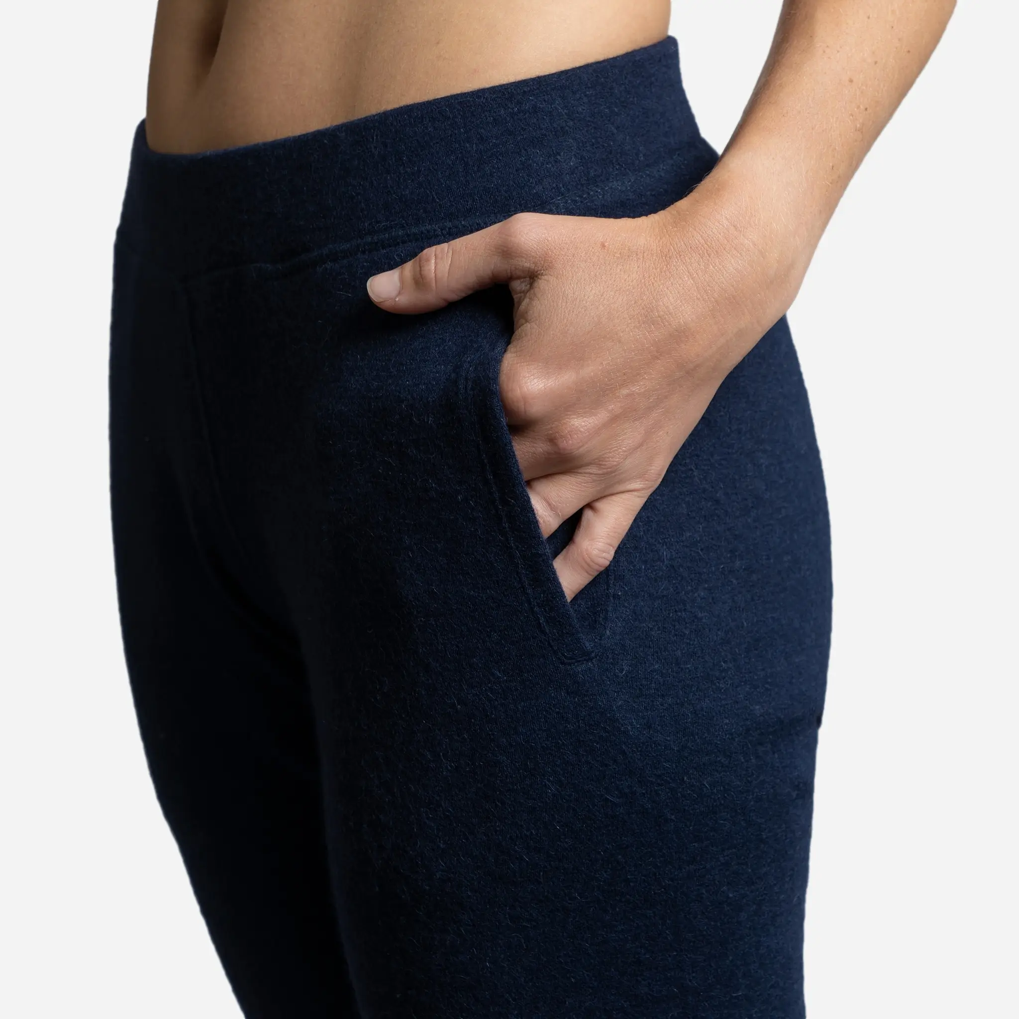 Women's Alpaca Wool Joggers: 300 Lightweight - Image 15