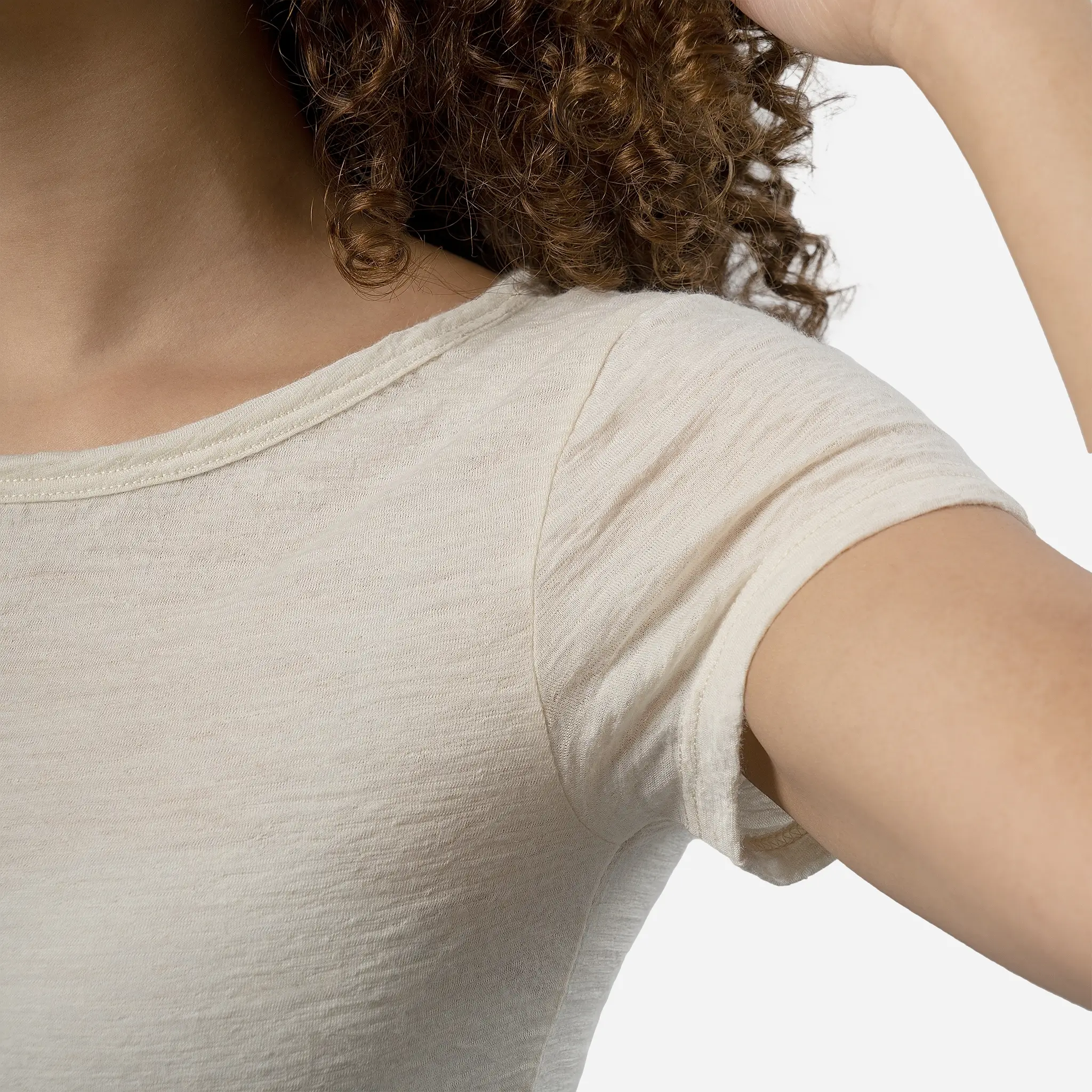 Women's Alpaca Wool T-Shirt: 160 Ultralight Crew Neck - Image 10