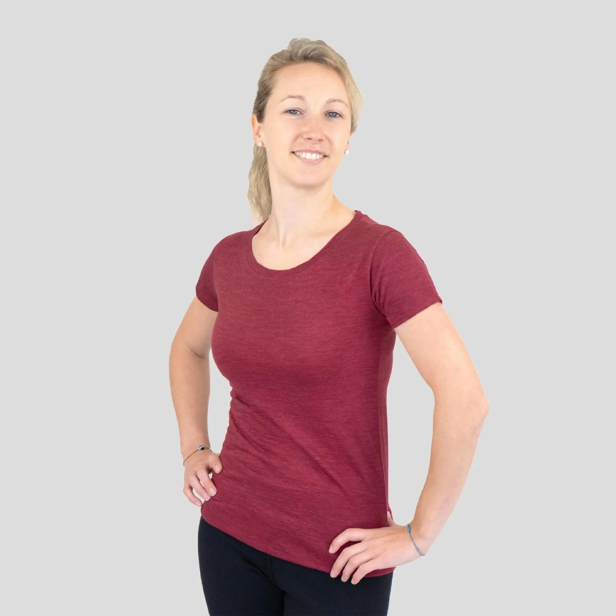 Women's Alpaca Wool T-Shirt: 160 Ultralight Crew Neck - Image 17