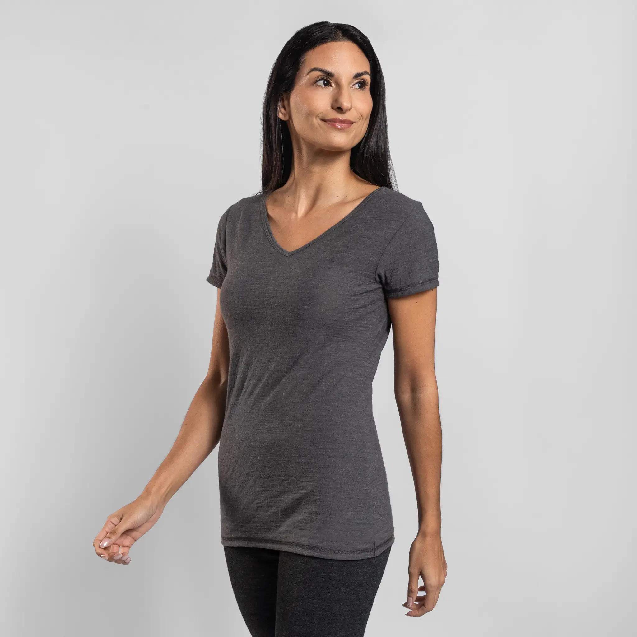 Women's Alpaca Wool T-Shirt: 160 Ultralight V-Neck - Image 27